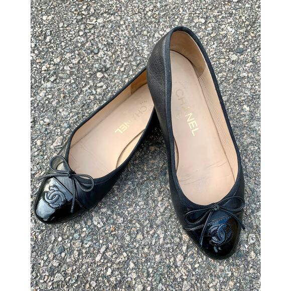 Authentic Chanel Lambskin Leather Ballet Flats 36.5 Black CC Bow Patent Cap Toe - Picture 14 of 16